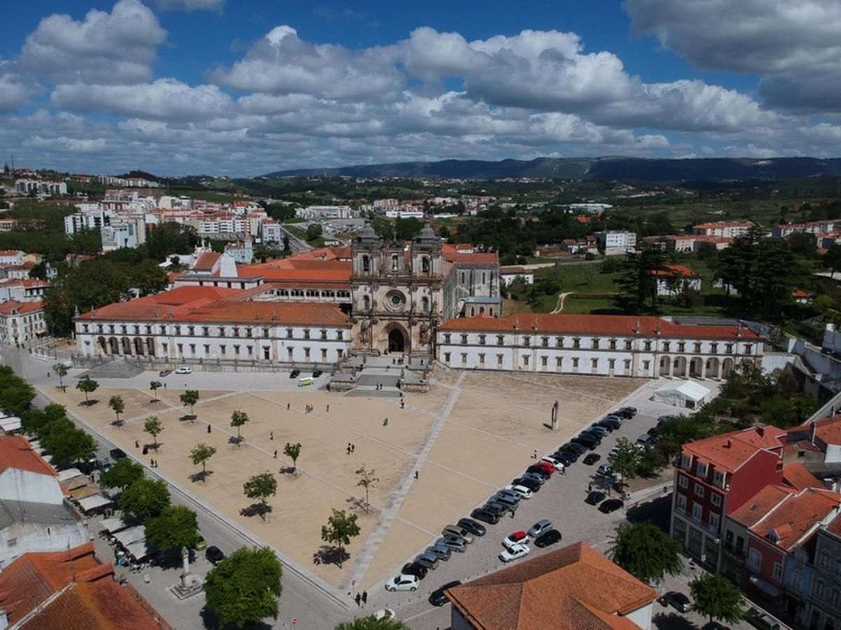 Quartos Confortaveis Em Casa Proximo Ao Mosteiro Batalha Exterior foto